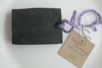 amla shampoo bar