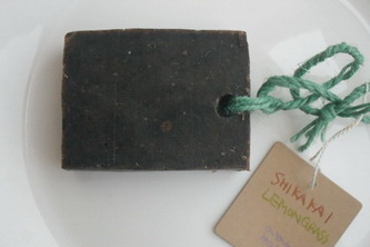 shikakai shampoo bar