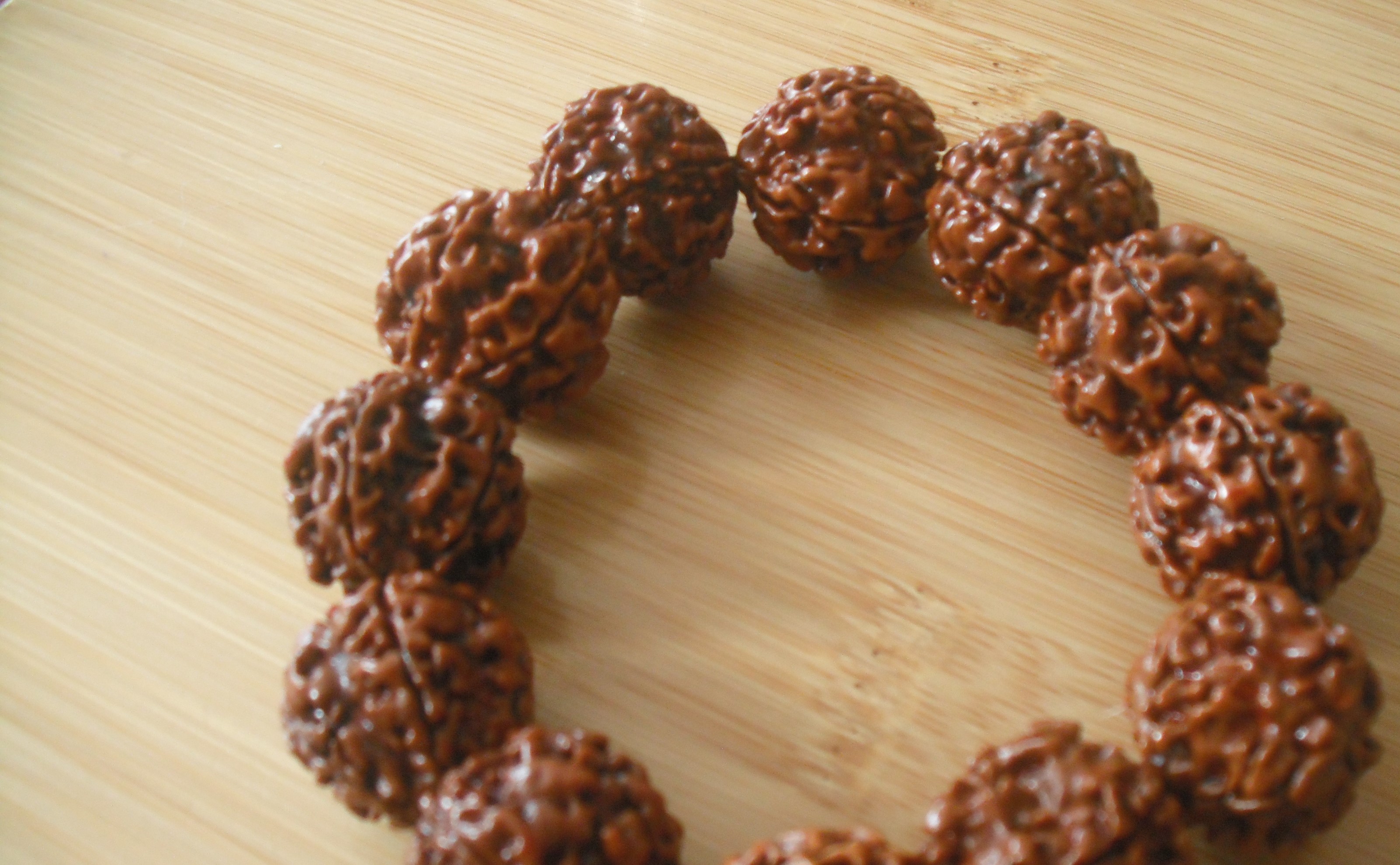 ルドラクシャ (2)