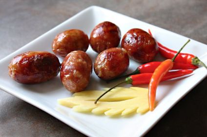 isaan sausage in thai