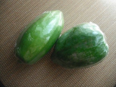 買いだめ青パパイヤ