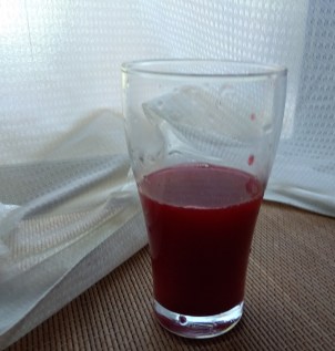 血の色ジュース